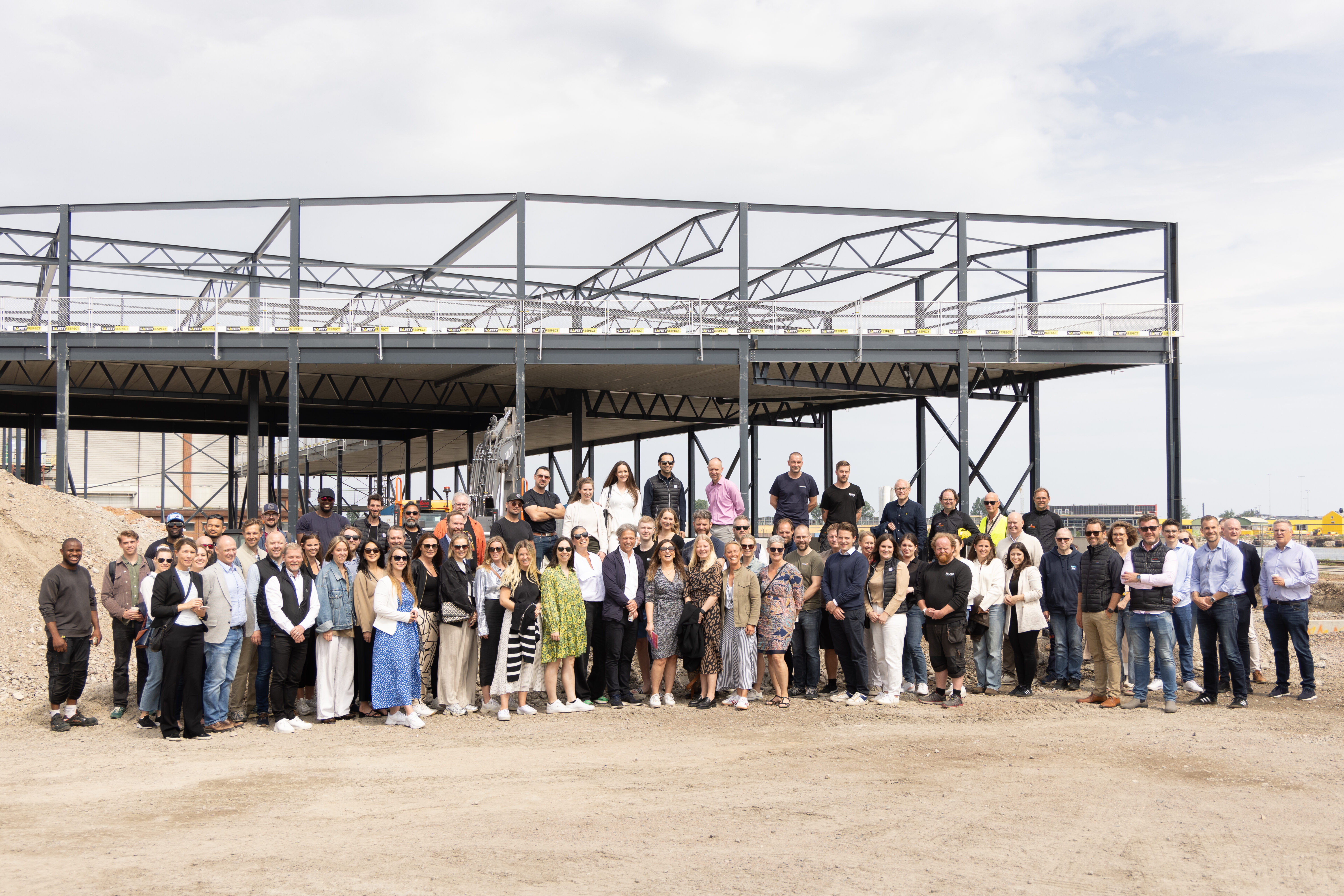 Rugvista celebrates new office- and logistics facility with symbolic groundbreaking